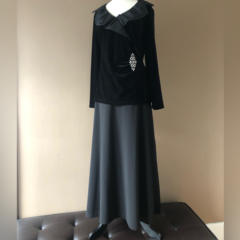 Nygard floor length skirt